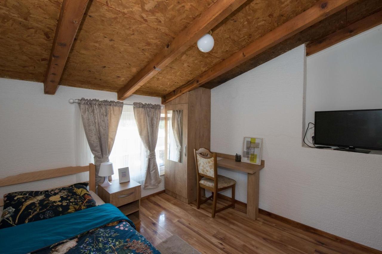 Opg Horvat Sobe Za Odmor Bed and Breakfast Daruvar Esterno foto